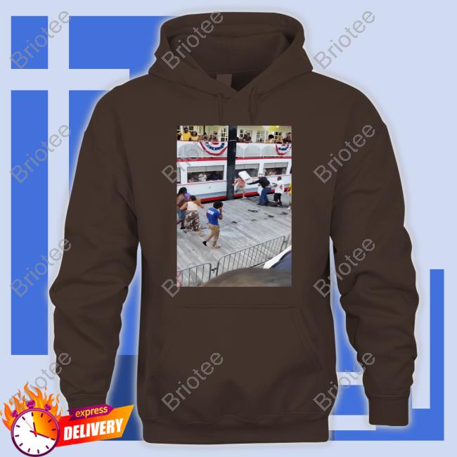 Official MaltLiquorPapi White People Beat Black Security Guard At Riverfront Shirt Official MaltLiquorPapi White People Beat Black Security Guard At Riverfront Shirt