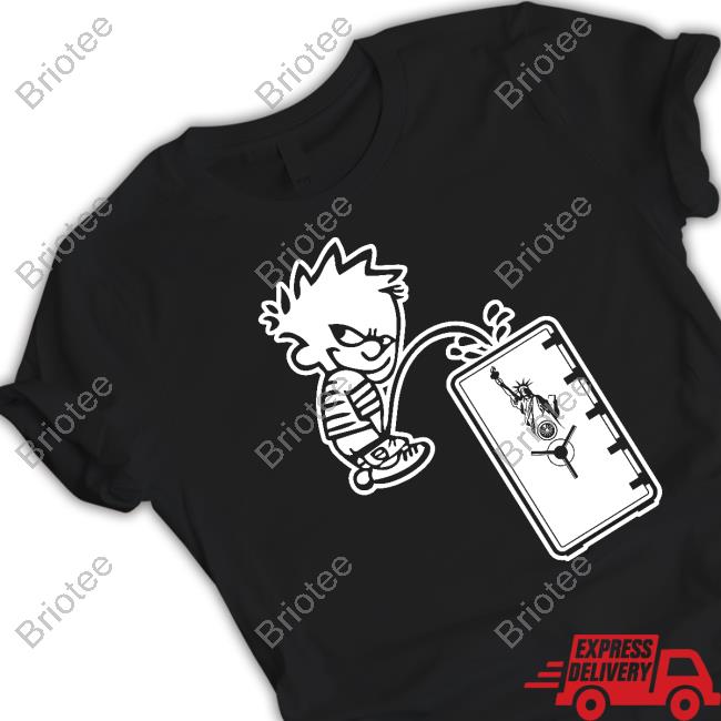 Pissing on Safe Hoodie Pissing on Safe Hoodie