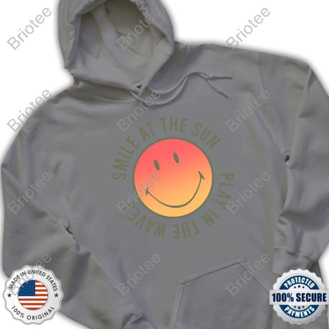 Official Smile At The Sun Play In The Waves Tee