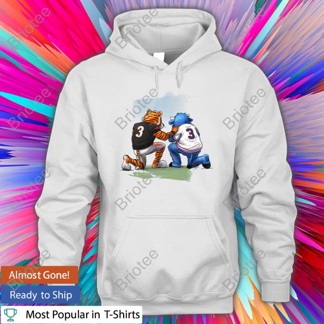 Dey Pray Together Tee Shirt