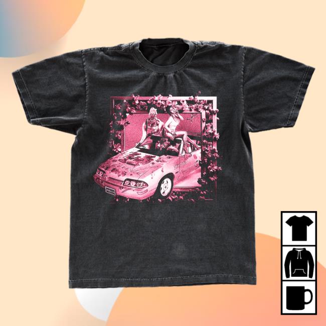 Muñekita Black Short-Sleeve T-Shirt