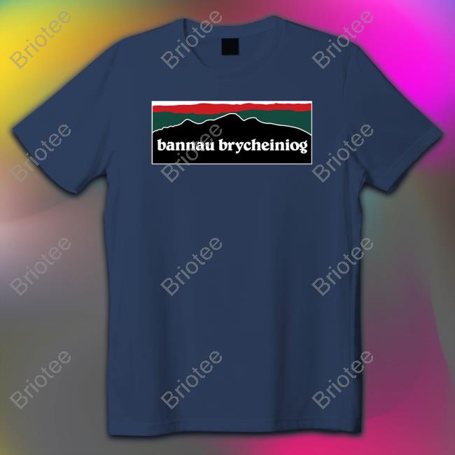 Cymru Retro Merch Bannau Brycheiniog Long Sleeved T Shirt