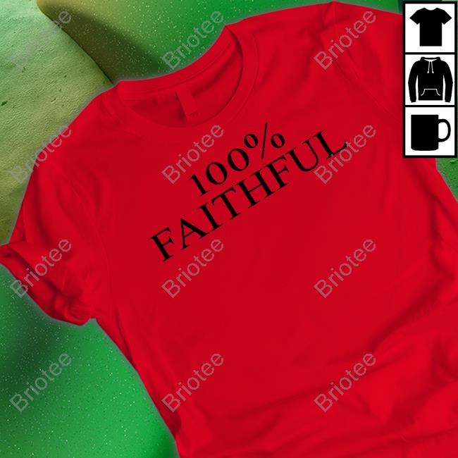 Jayde Adams Wearing 100% Faithful T Shirt