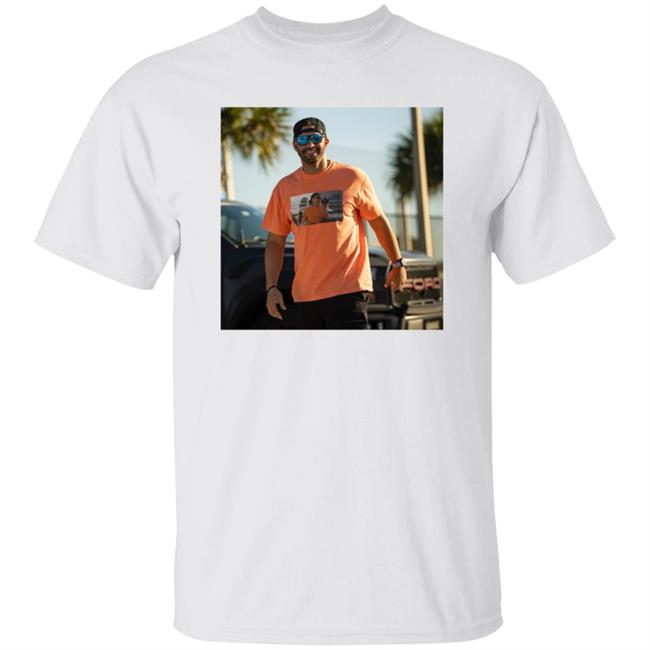 Tom Brady Parental Advisory Shirt Martinez Wearing A T-Shirt Of Brady Shirt Tom Brady Parental Advisory Shirt Martinez Wearing A T-Shirt Of Brady Shirt