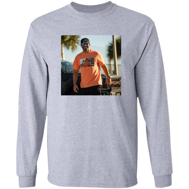 Tom Brady Parental Advisory Shirt Martinez Wearing A T-Shirt Of Brady Shirt Tom Brady Parental Advisory Shirt Martinez Wearing A T-Shirt Of Brady Shirt